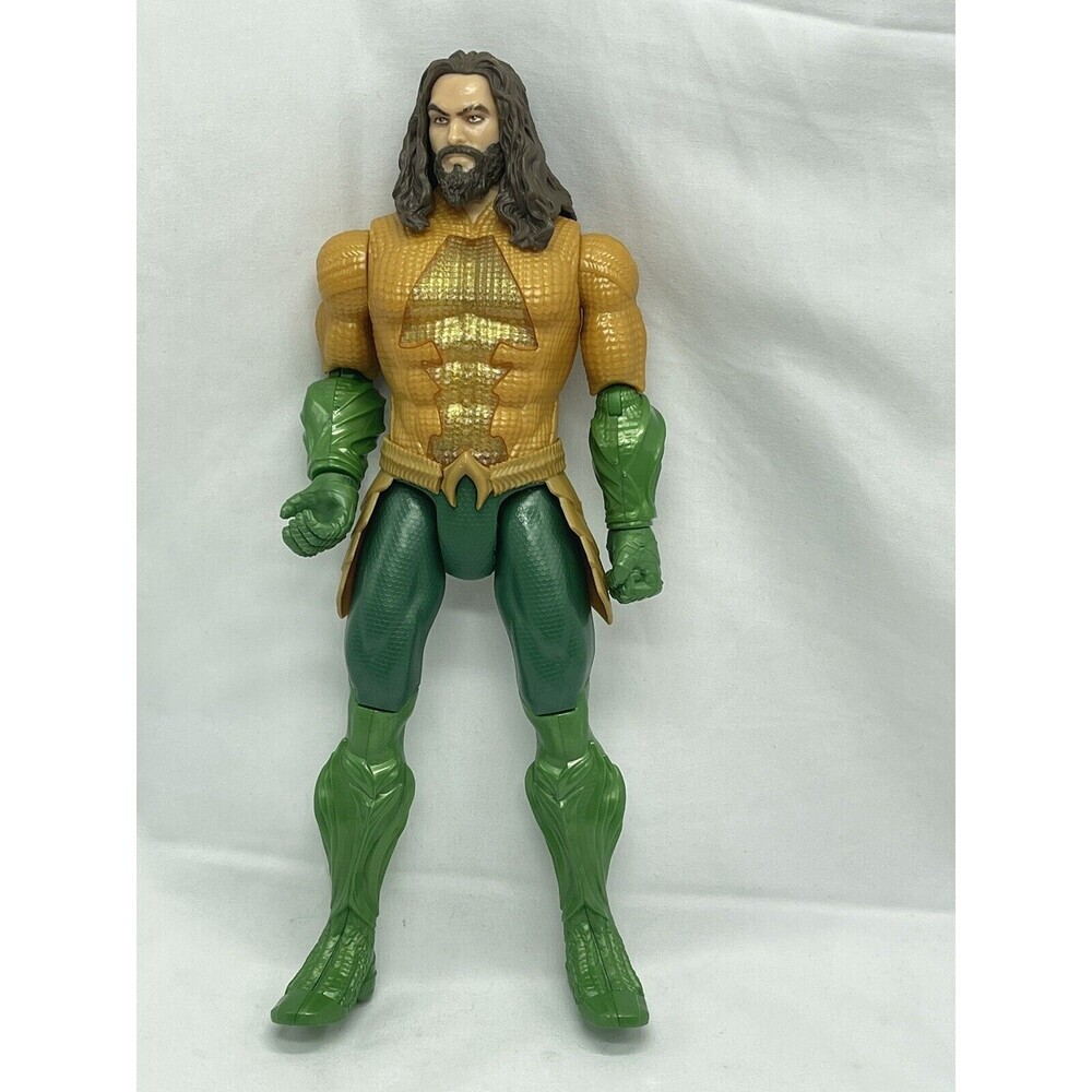 AQUAMAN Jason Momoa 12" Action Figure  DC COMICS Spins Trident Not Working